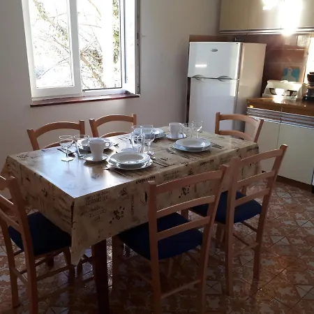 Appartamento In 41539 *